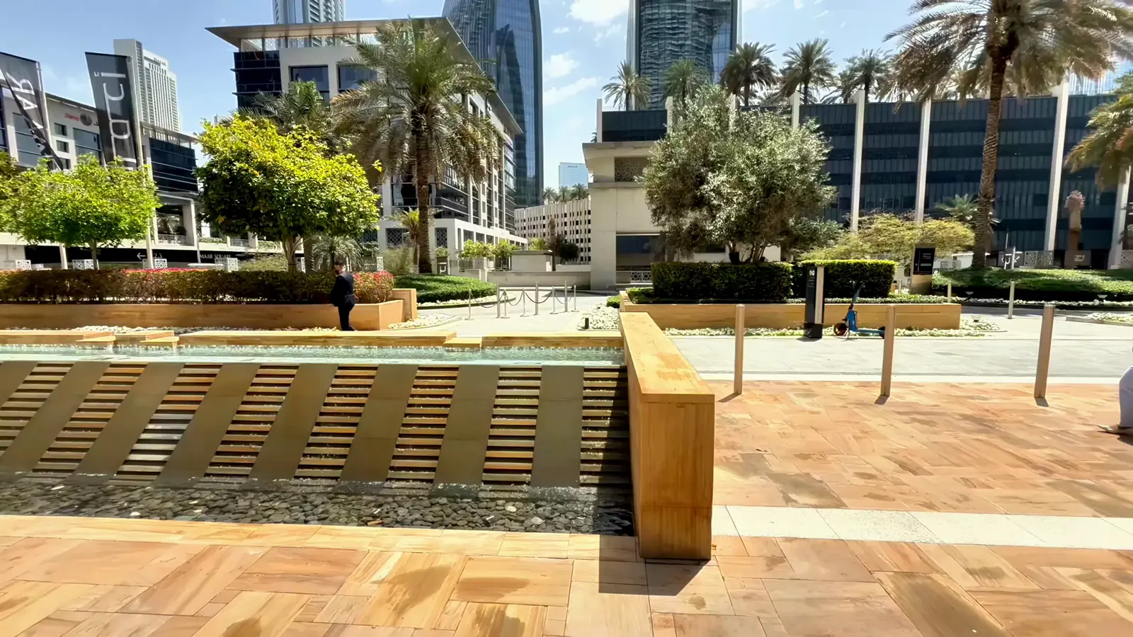 Arrival at Alistera — Emaar Square 1 exterior